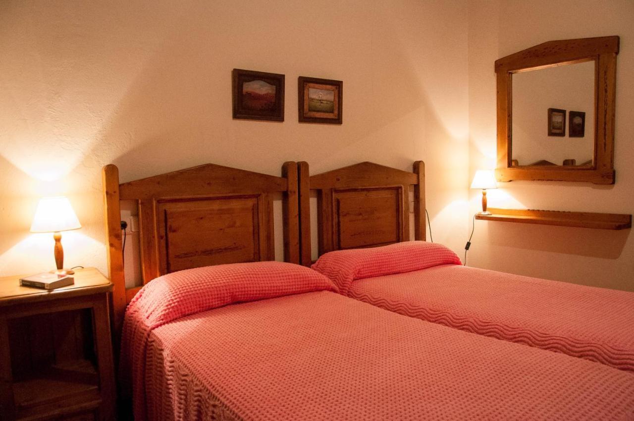 Sisquet Apartaments Erill la Vall Exterior photo