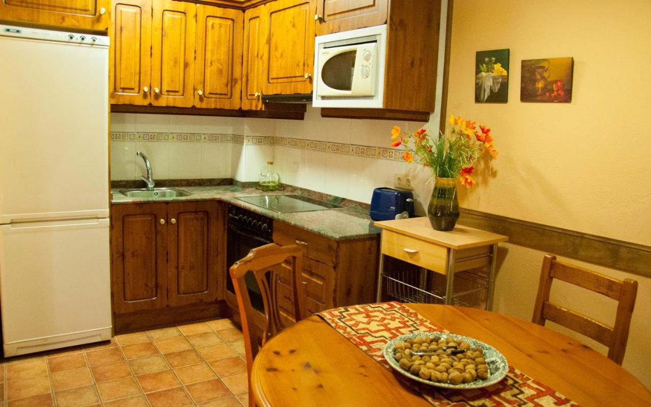 Sisquet Apartaments Erill la Vall Exterior photo